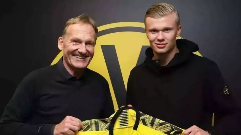 申花与津门虎历史共计交手47次，战绩为20胜17平10负