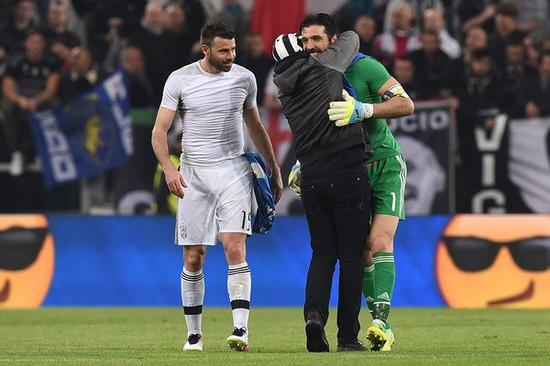 Stake.com2025年成为F1车队官方博彩伙伴